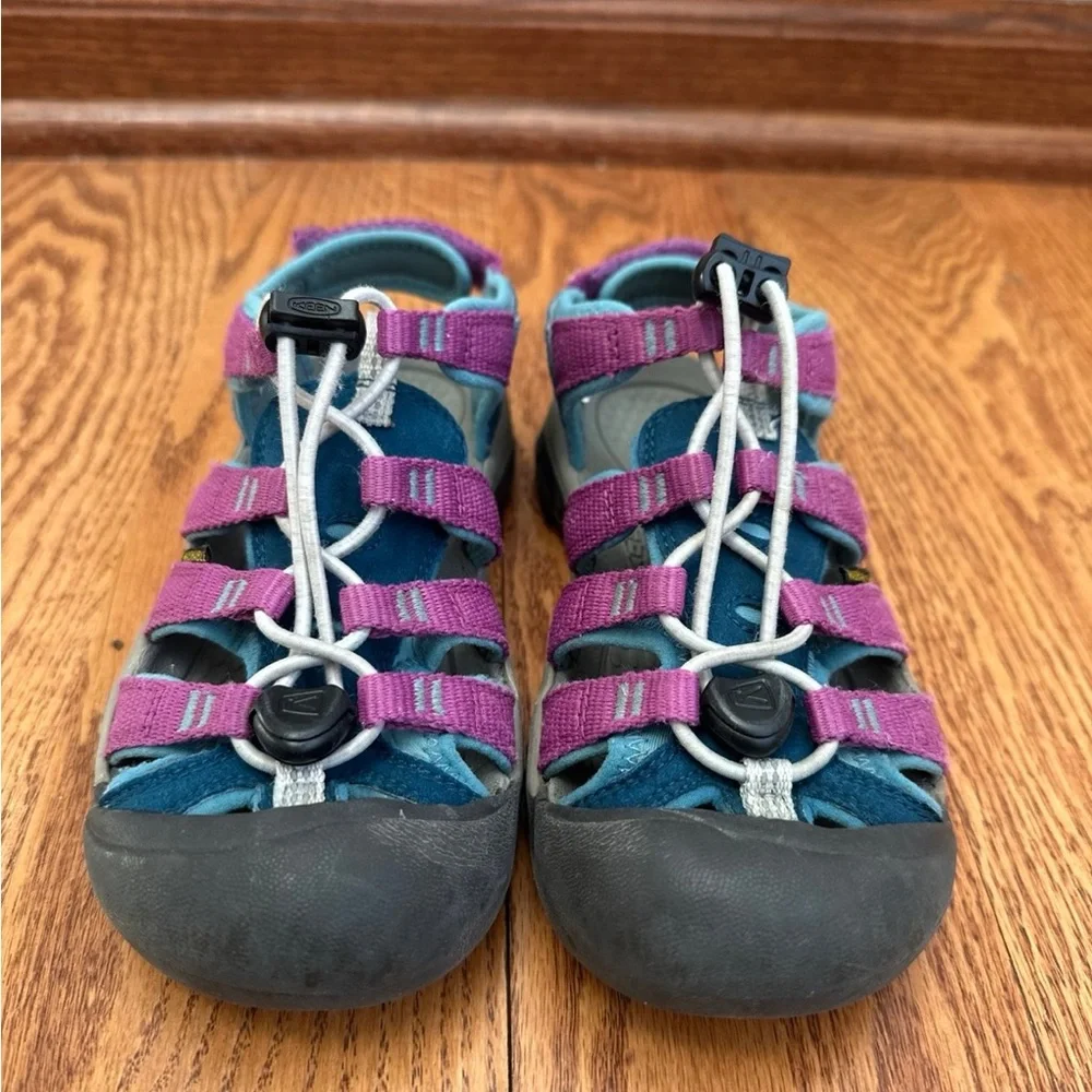 Keen Newport Boundless Sandals Girls Size 12 - Picture 2 of 6